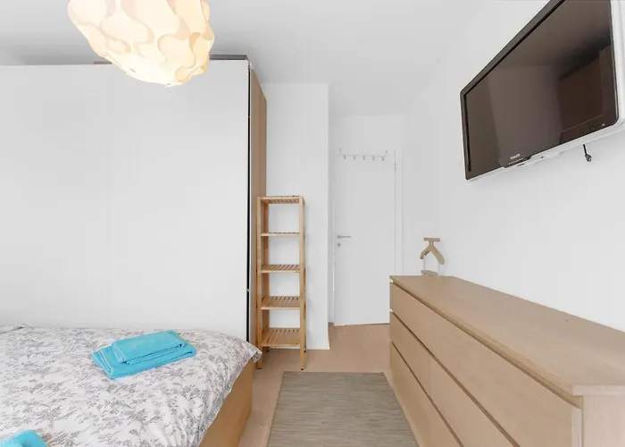 Apartment White