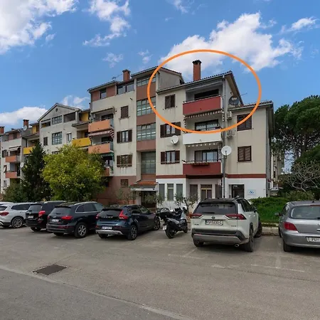 White Apartment *