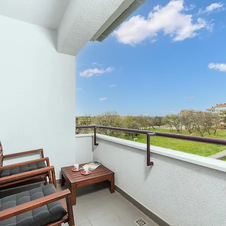 Appartement White